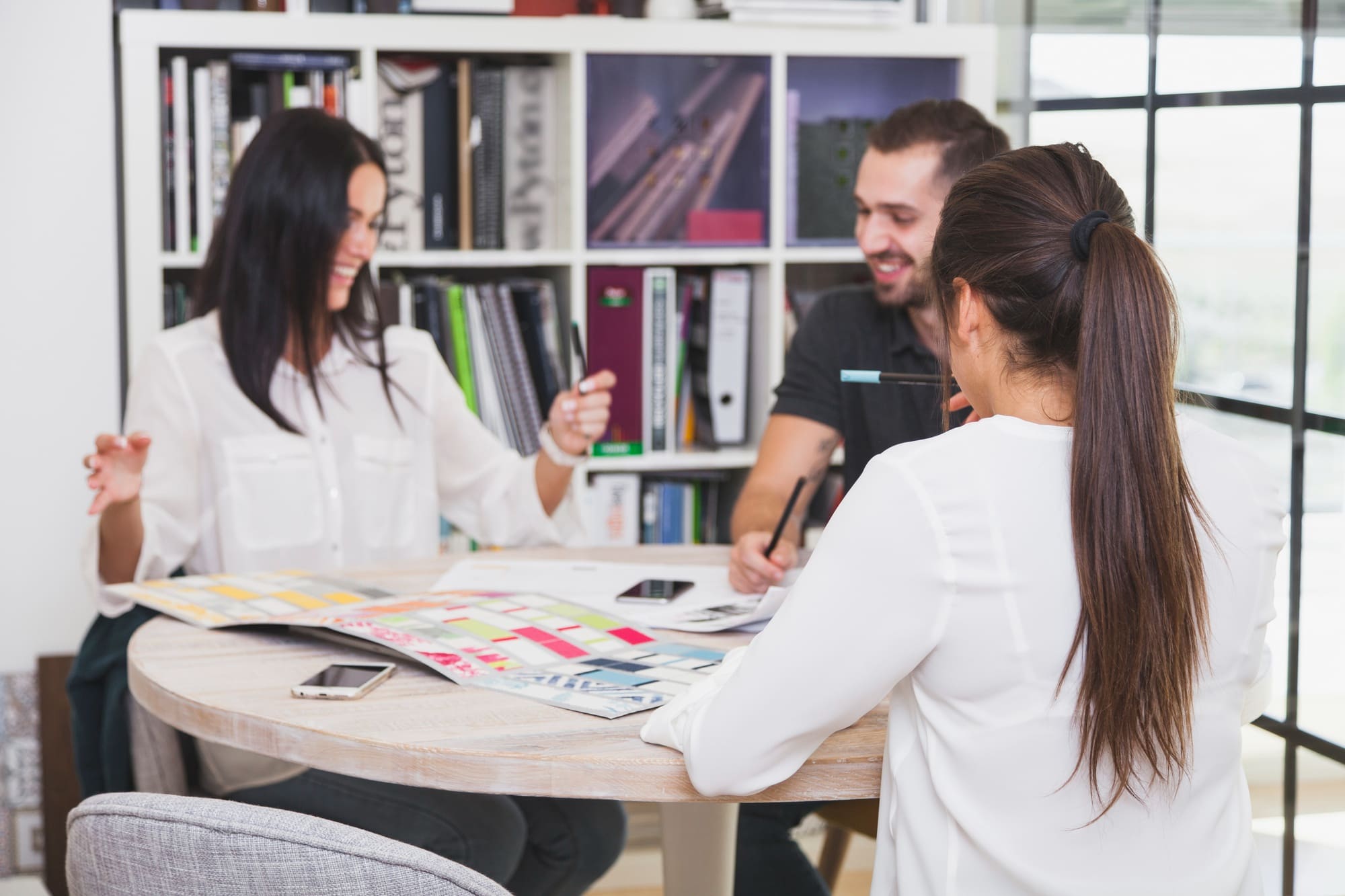 How to Set Up a Trade Show Display on Any Budget — A Sydney Business Guide